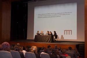 Valeria Semilla, Socorro Giménez Cubillos, Karina Luchetti, Paula Casajús y Giselle Bordoy.