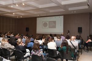 Presentación a cargo de Giselle Bordoy de Wikimedia Argentina.